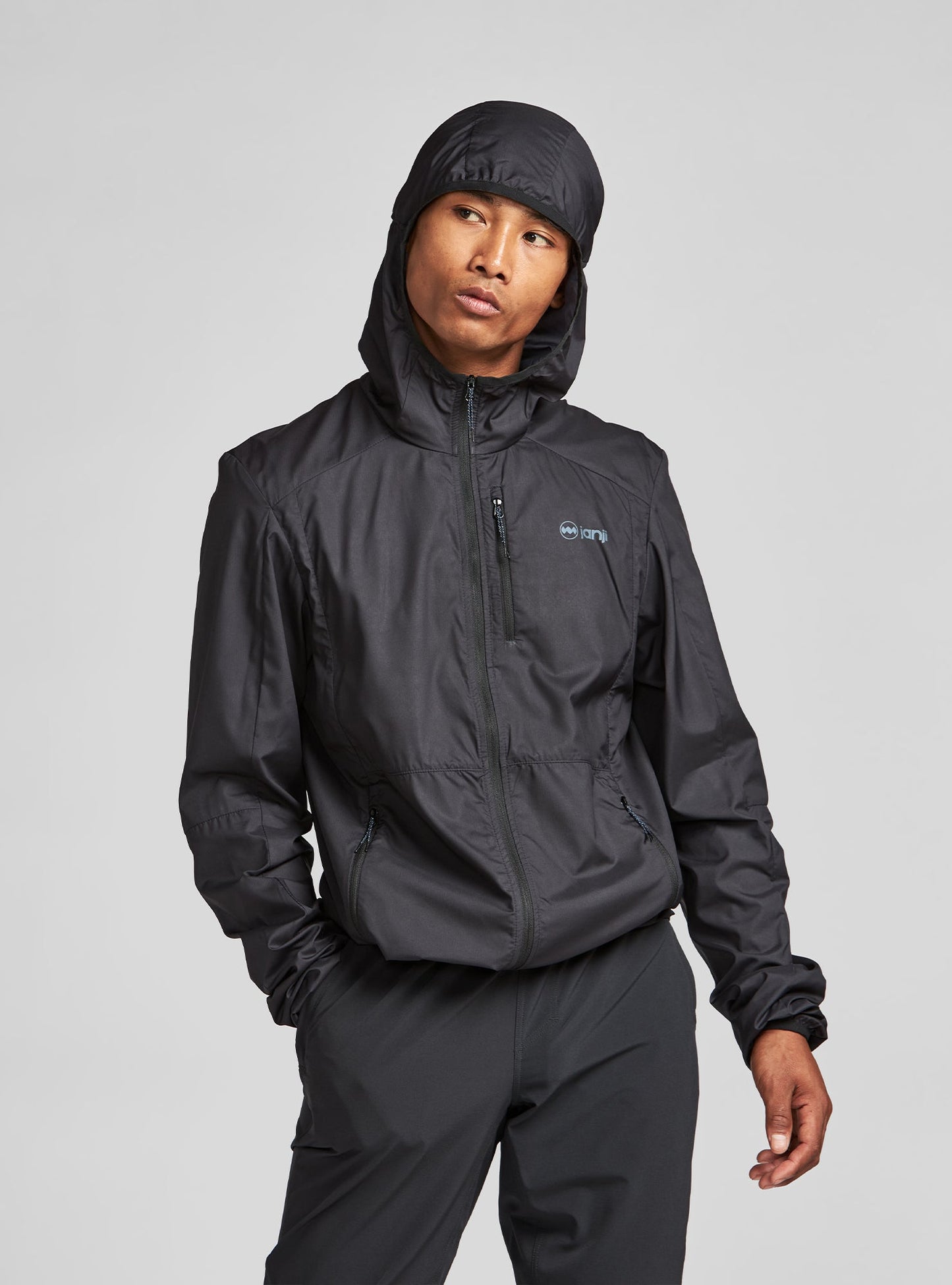 M's Zephyrunner Wind Shell
