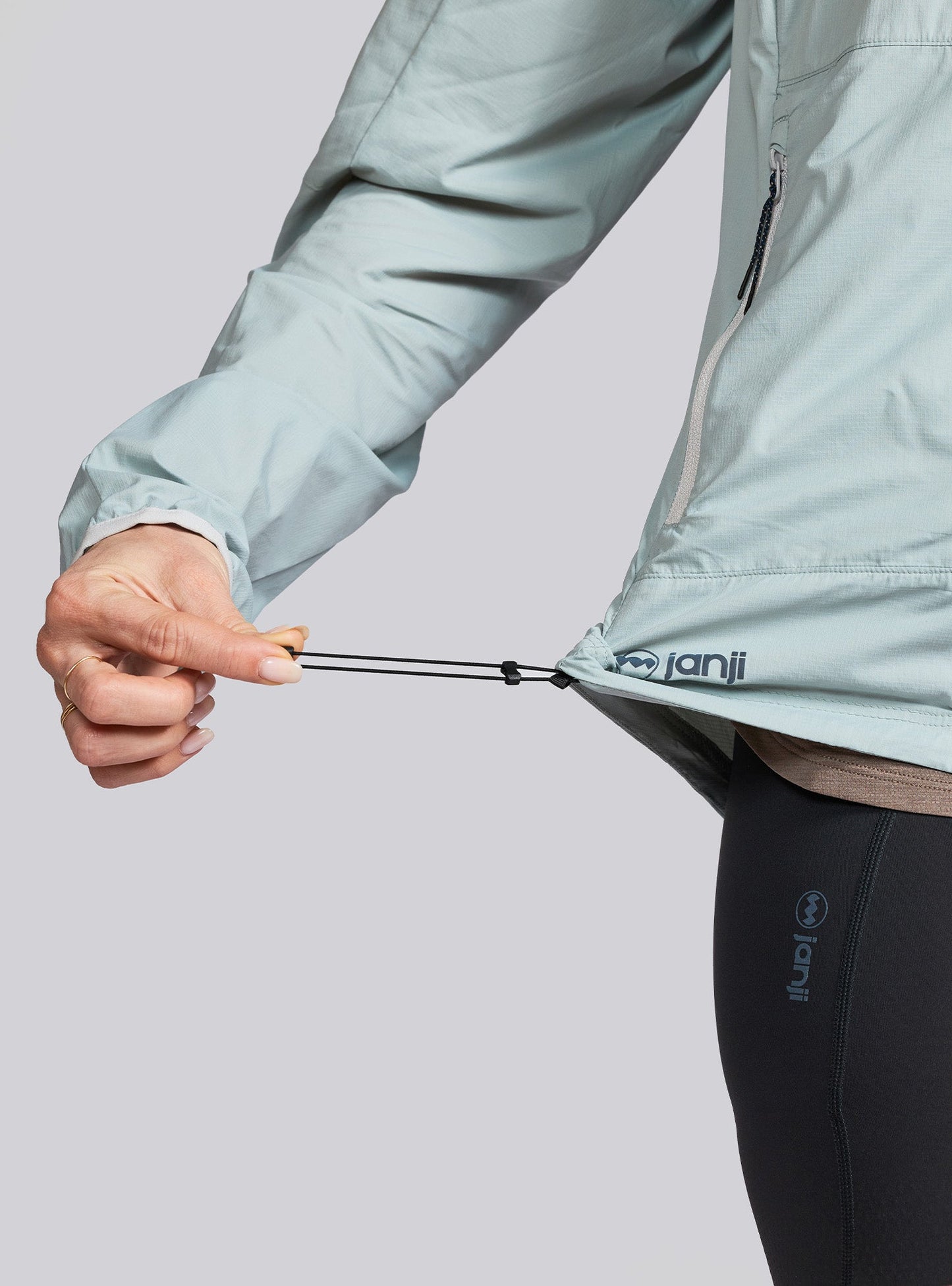 W's Zephyrunner Wind Shell